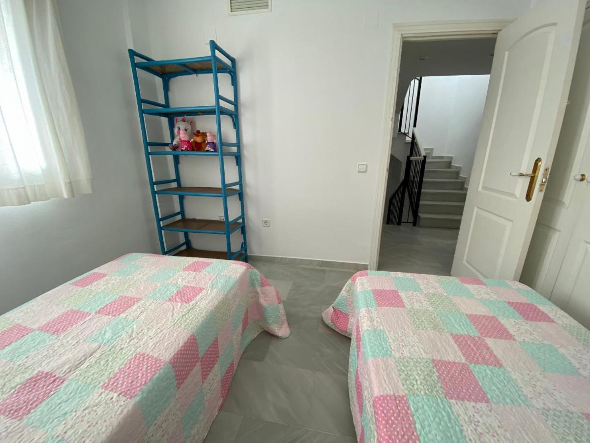 Вилла Entre Hoyos Y La Playa Grupo Ac Gestion Ново-Санкти-Петри Экстерьер фото